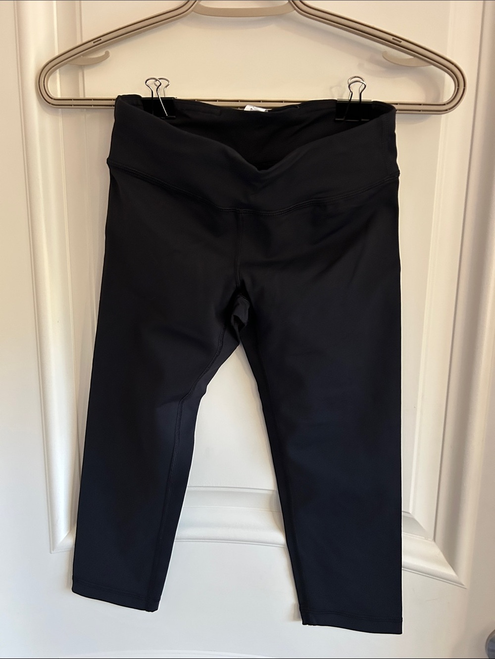 Ivivva Black Capri Leggings for Kids